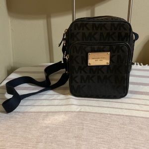 Michael Kors Black Crossbody Classic Logo